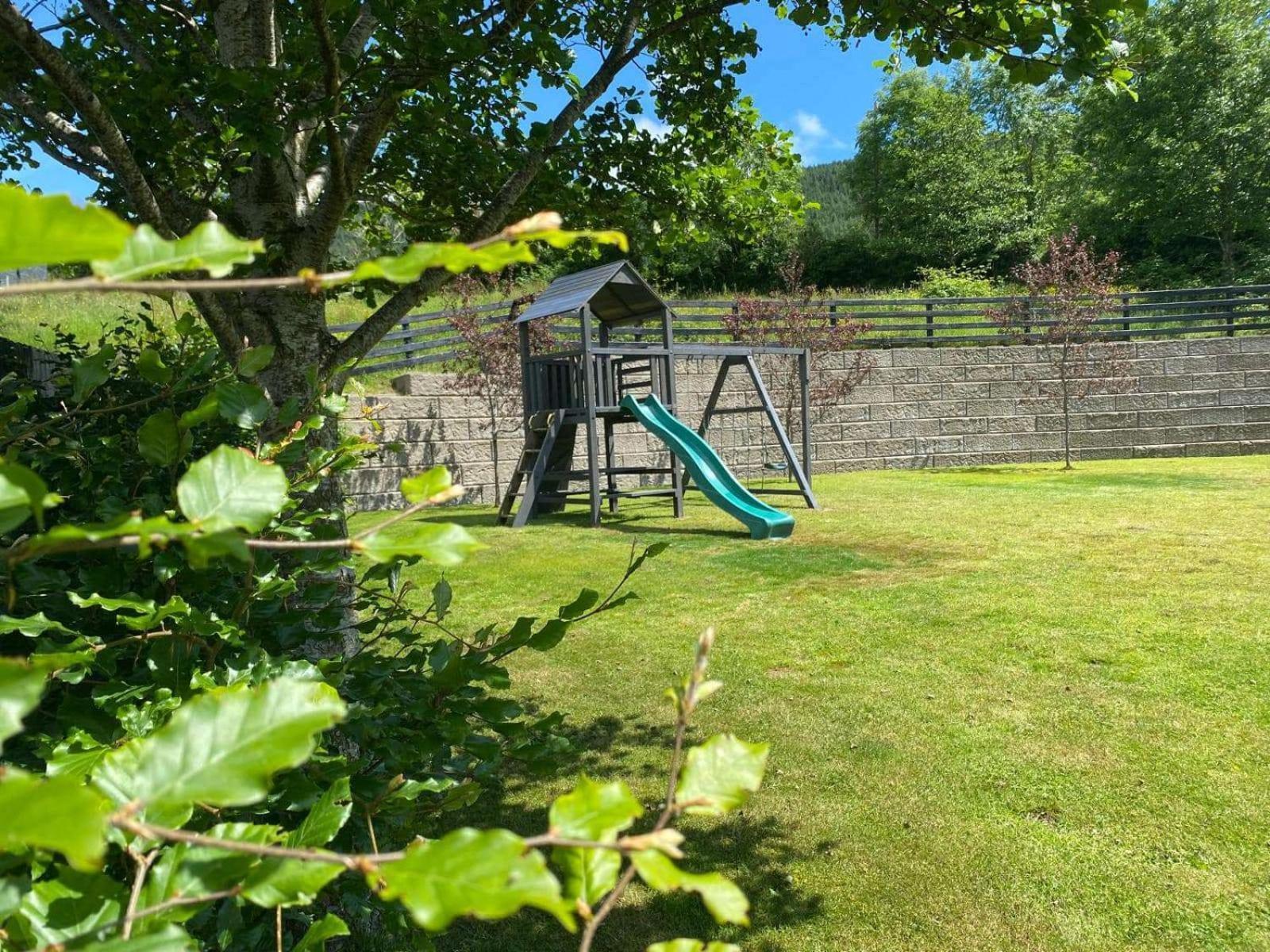 Rostrevor Valley House -mountainside Hot Tub View Casa vacanze Newry